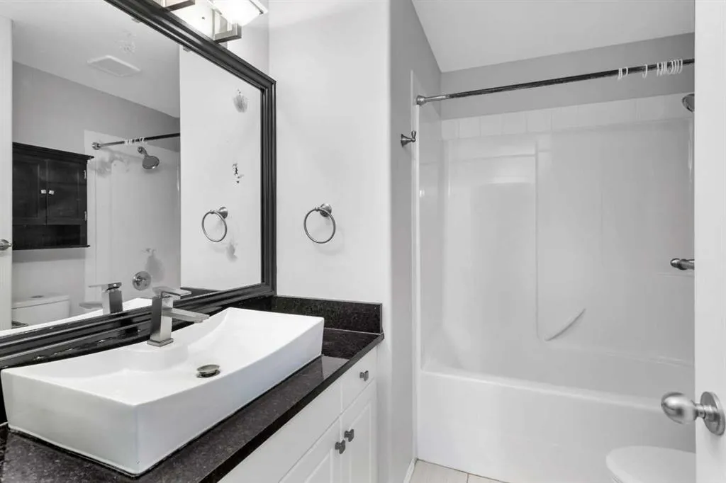 73 Addington Drive, #10