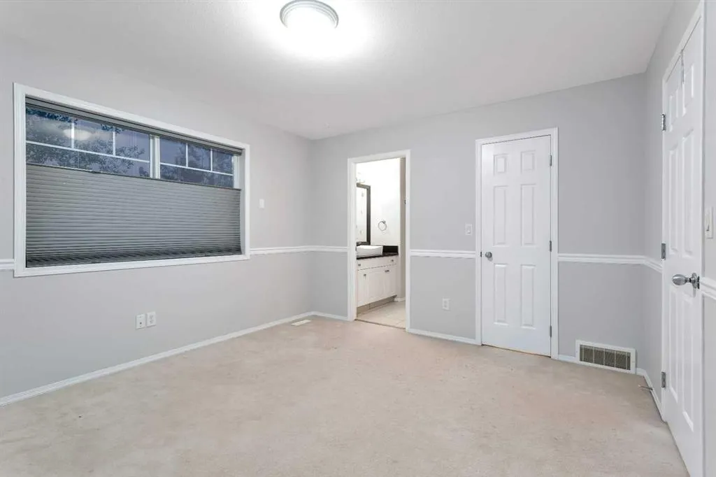 73 Addington Drive, #10