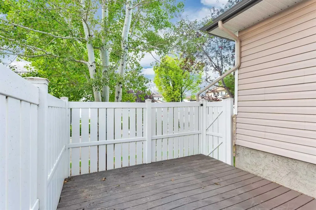 73 Addington Drive, #10