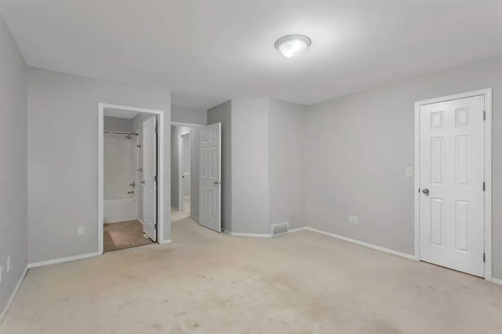 73 Addington Drive, #10