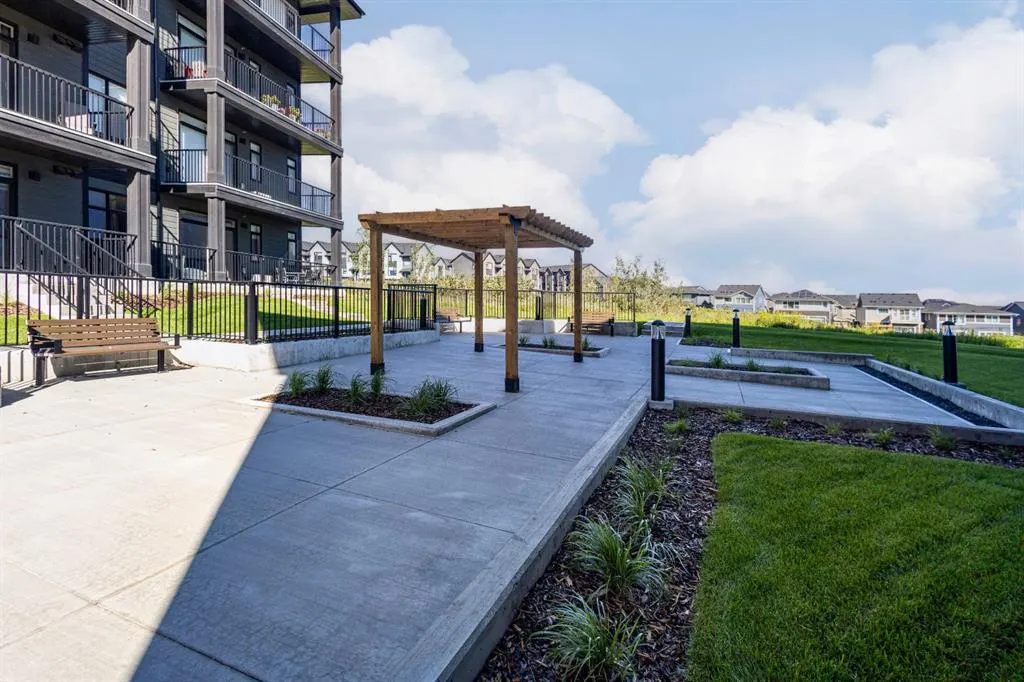 50 Sage Hill NW, #106