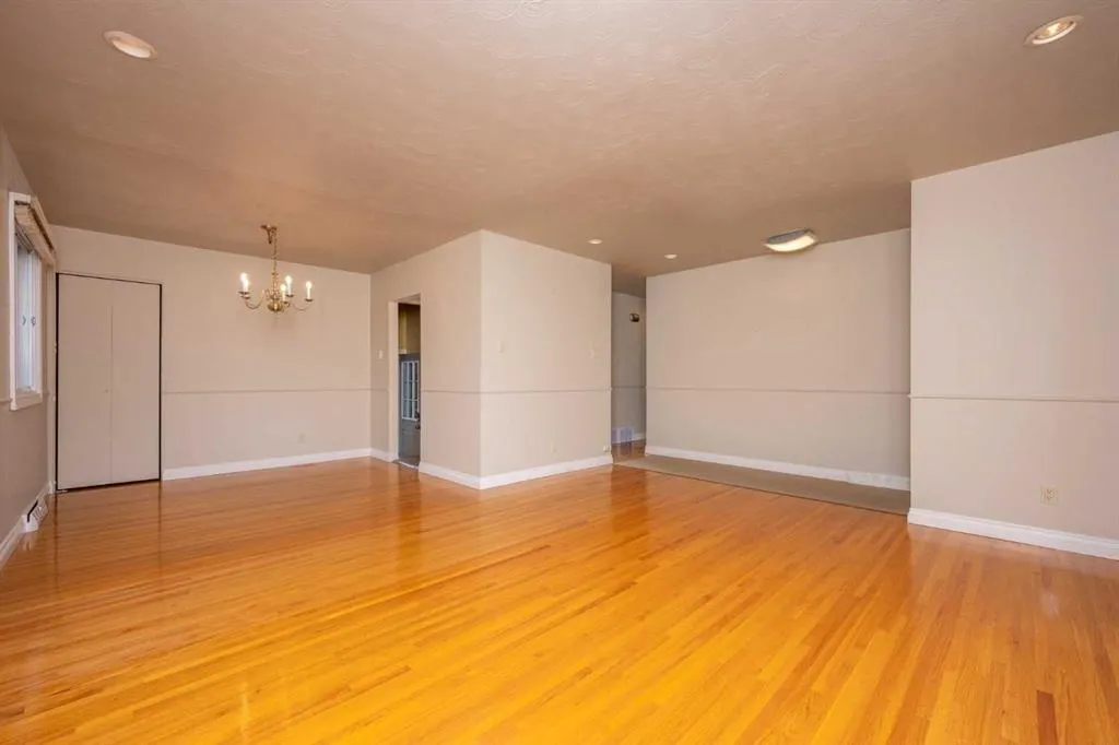 15 Harrow Crescent SW