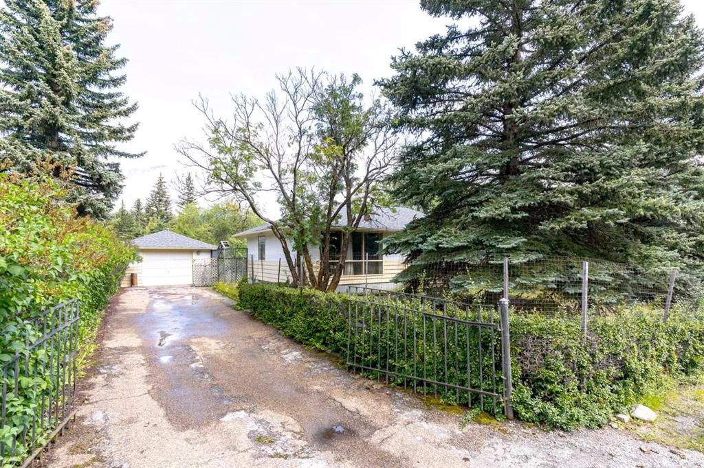 125 Rainbow Avenue