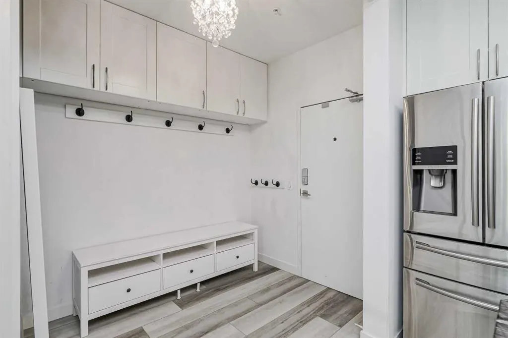 1410 2 Street SW, #102