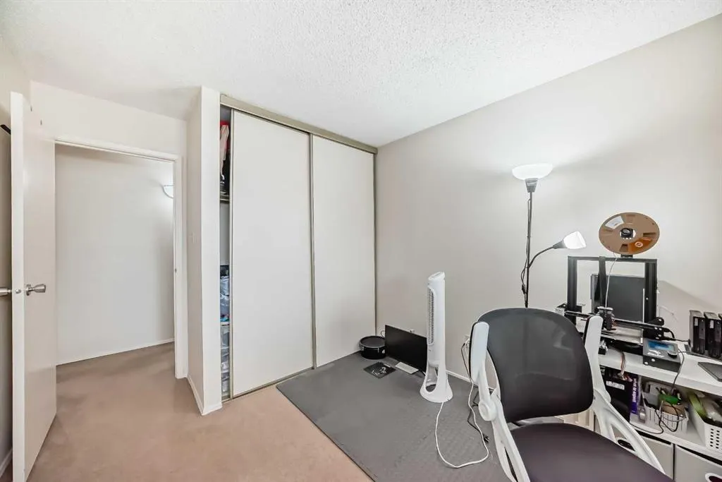 315 southampton Drive, #7312