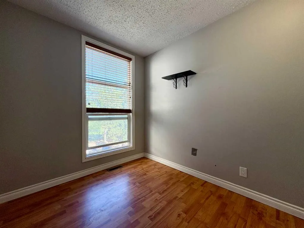 21 MacDonald Drive, #1632