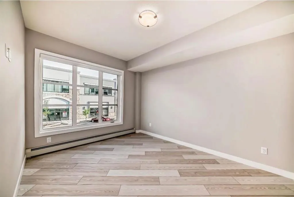 681 Savanna Boulevard NE, #1402