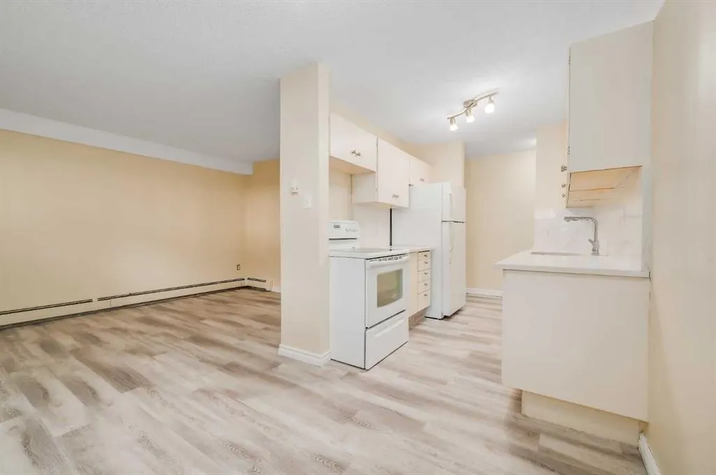 11620 Elbow Drive SW, #803