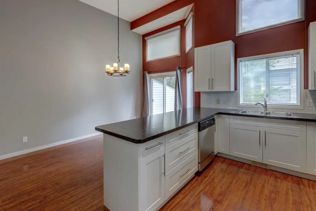 8 Kingsland Villas SW