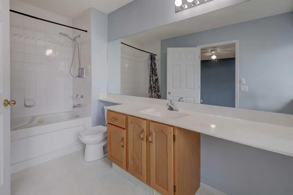 8 Kingsland Villas SW