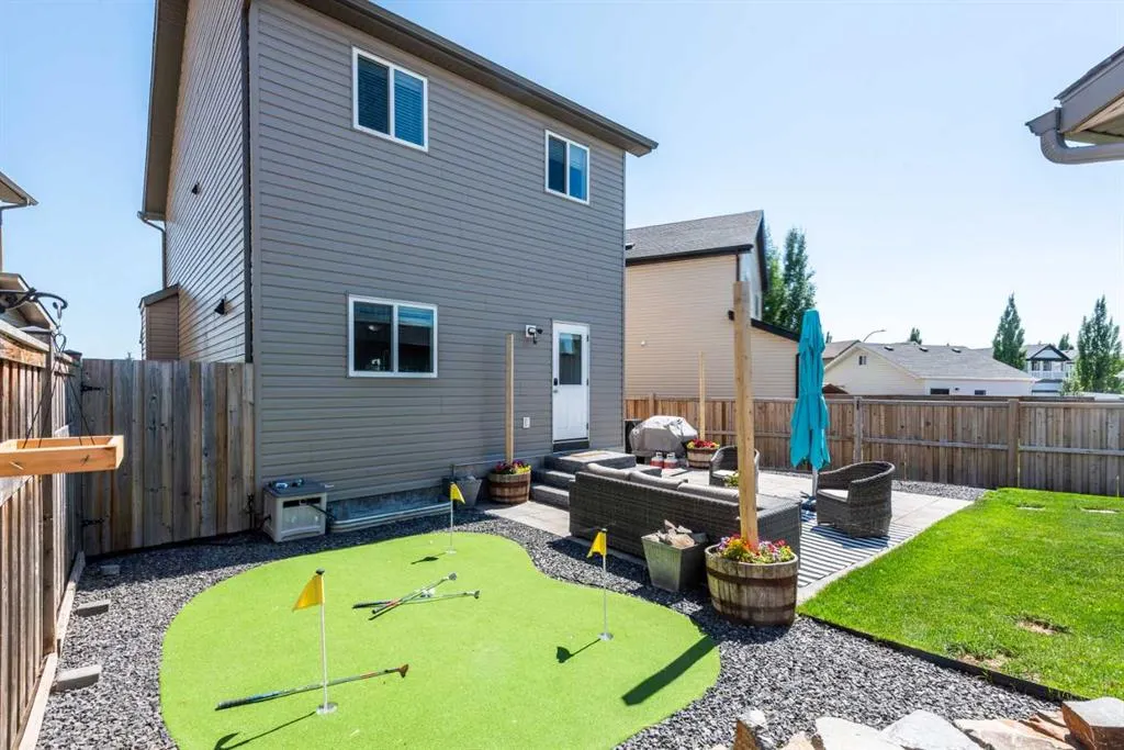 40 Copperpond Park SE