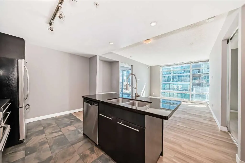 215 13 Avenue SW, #1201