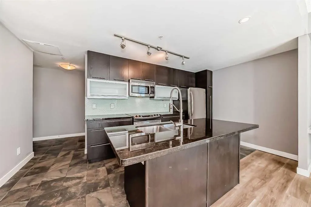 215 13 Avenue SW, #1201