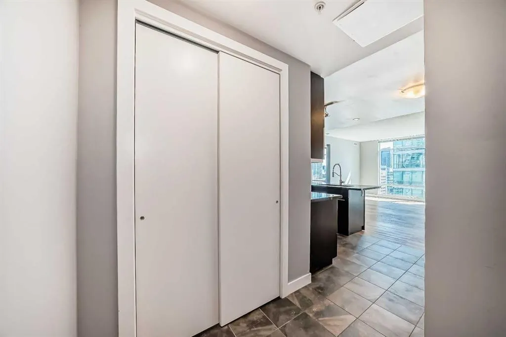 215 13 Avenue SW, #1201