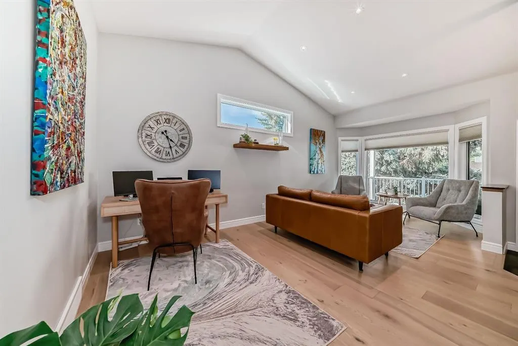 31 Riverview Drive