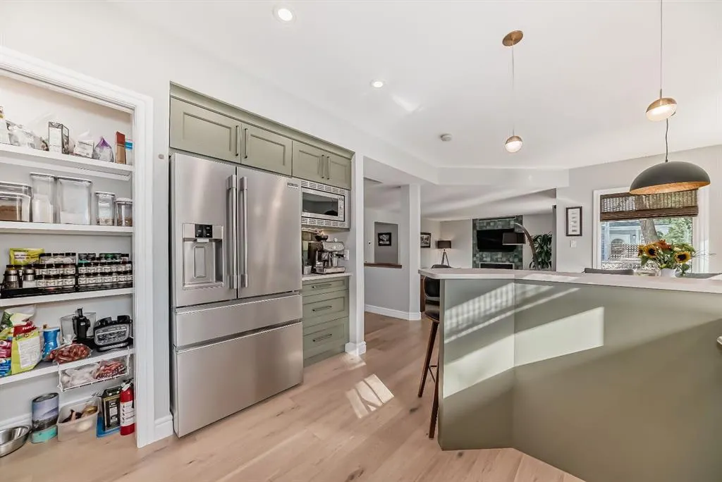 31 Riverview Drive