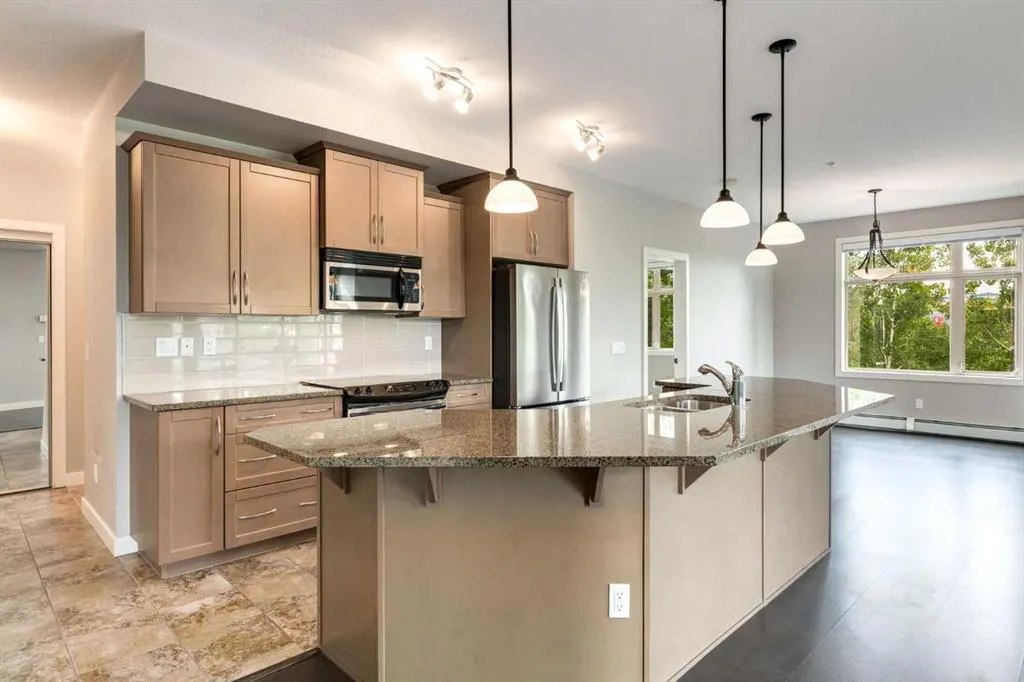 35 Aspenmont Heights SW, #244