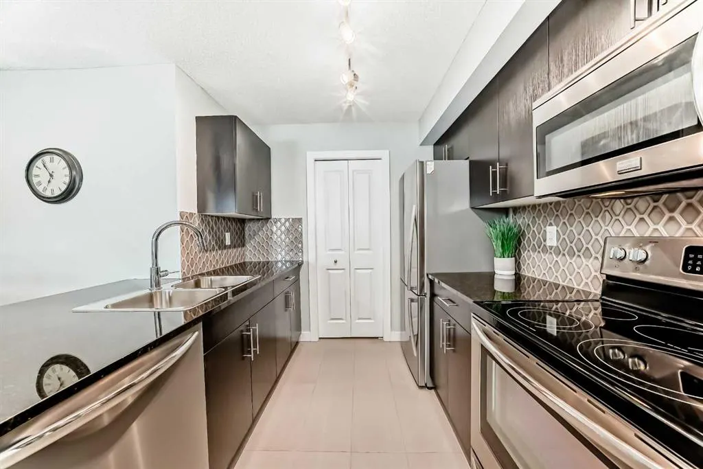 81 Legacy Boulevard SE, #3115