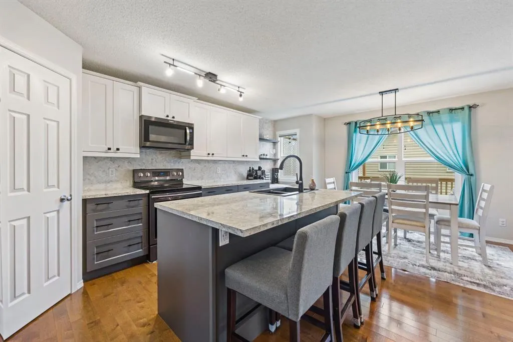 84 Covepark Drive NE