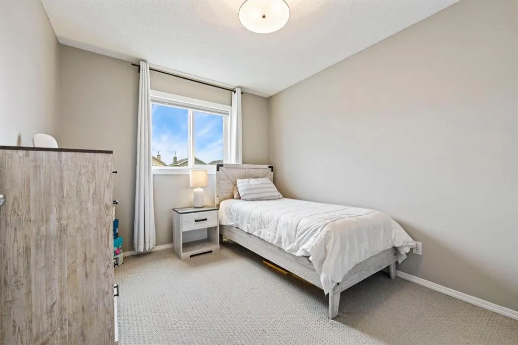 84 Covepark Drive NE