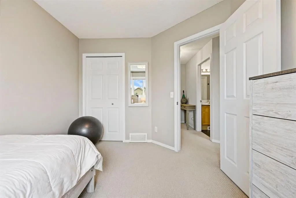 84 Covepark Drive NE