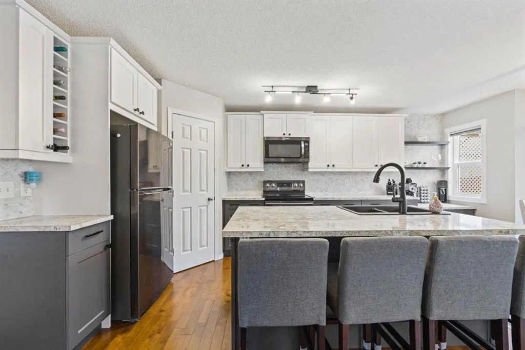 84 Covepark Drive NE