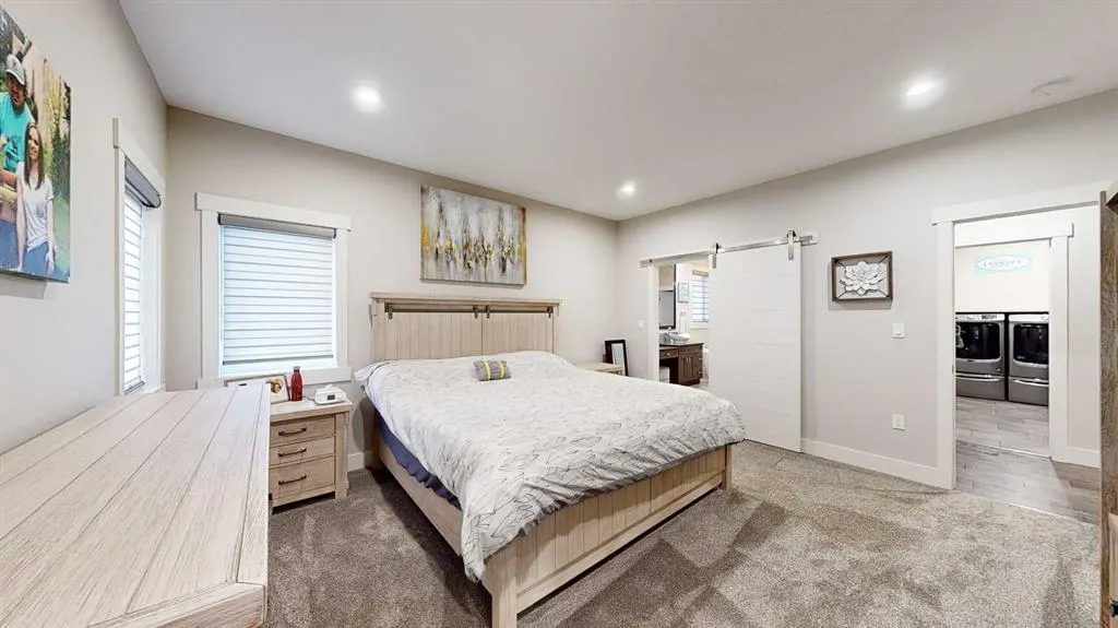336 Somerside Crescent SE