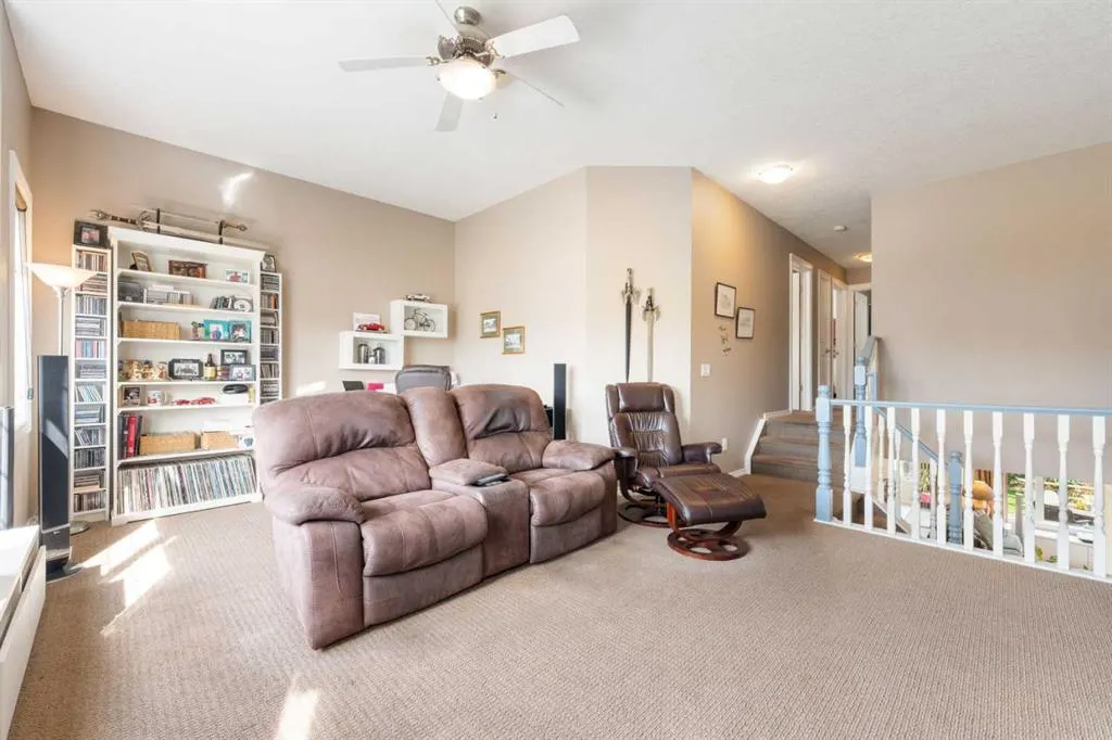 34 Crystalridge Close
