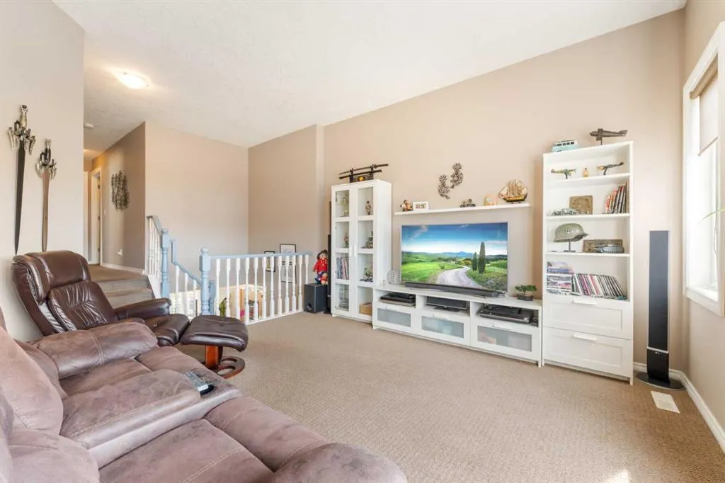 34 Crystalridge Close