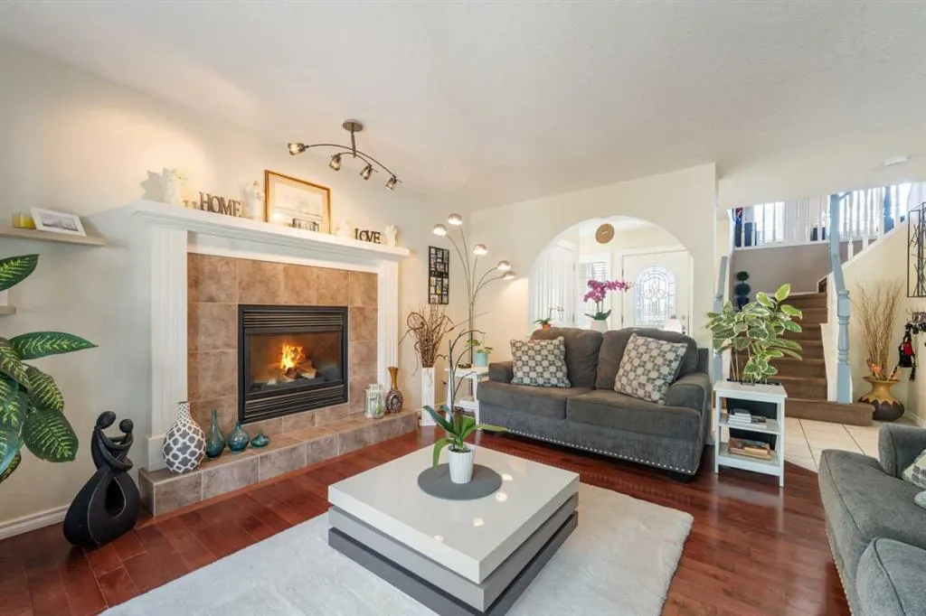 34 Crystalridge Close