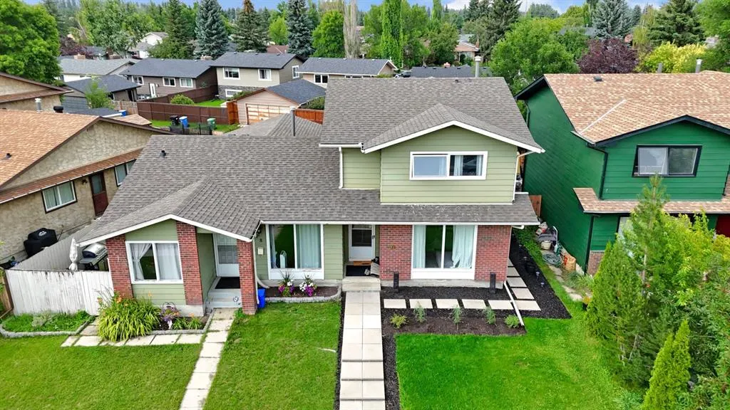 30 Sunhurst Crescent SE