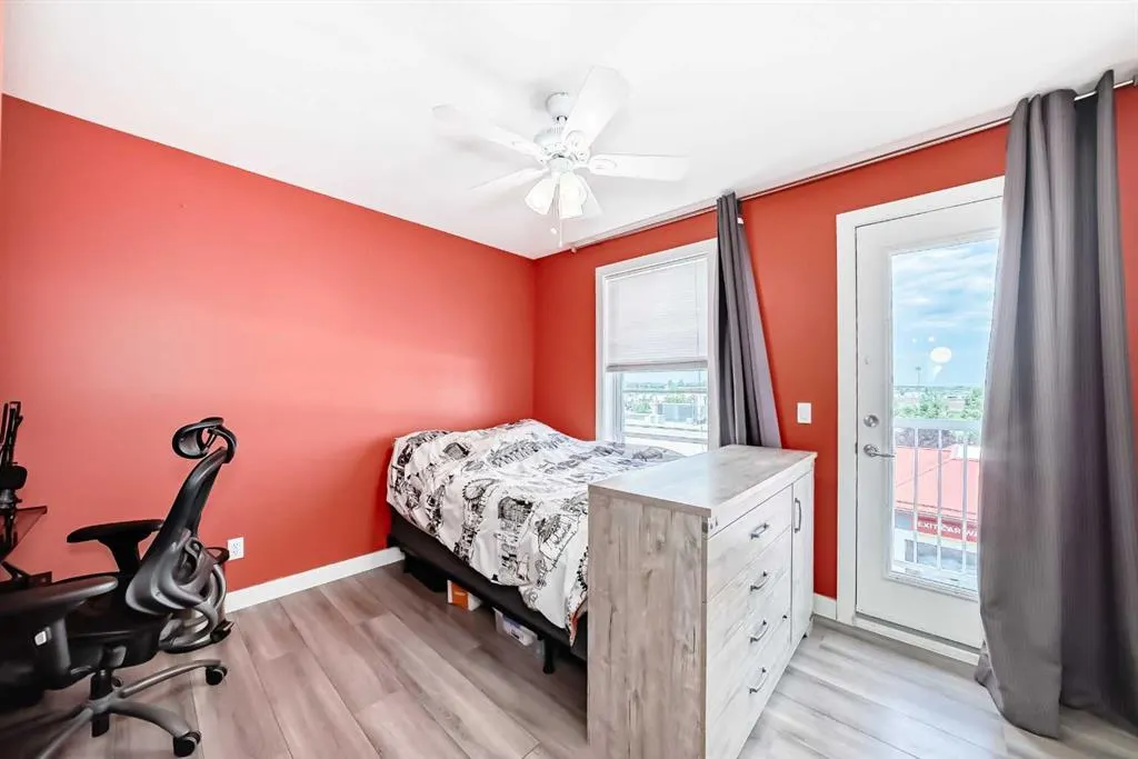 50 Westland Road, #302