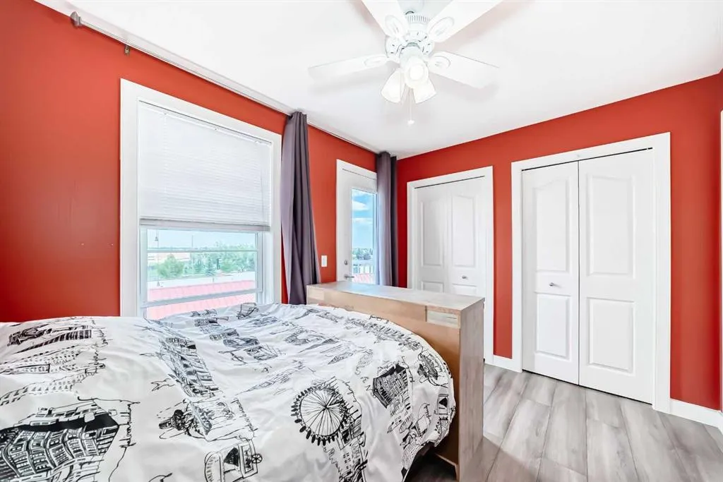 50 Westland Road, #302