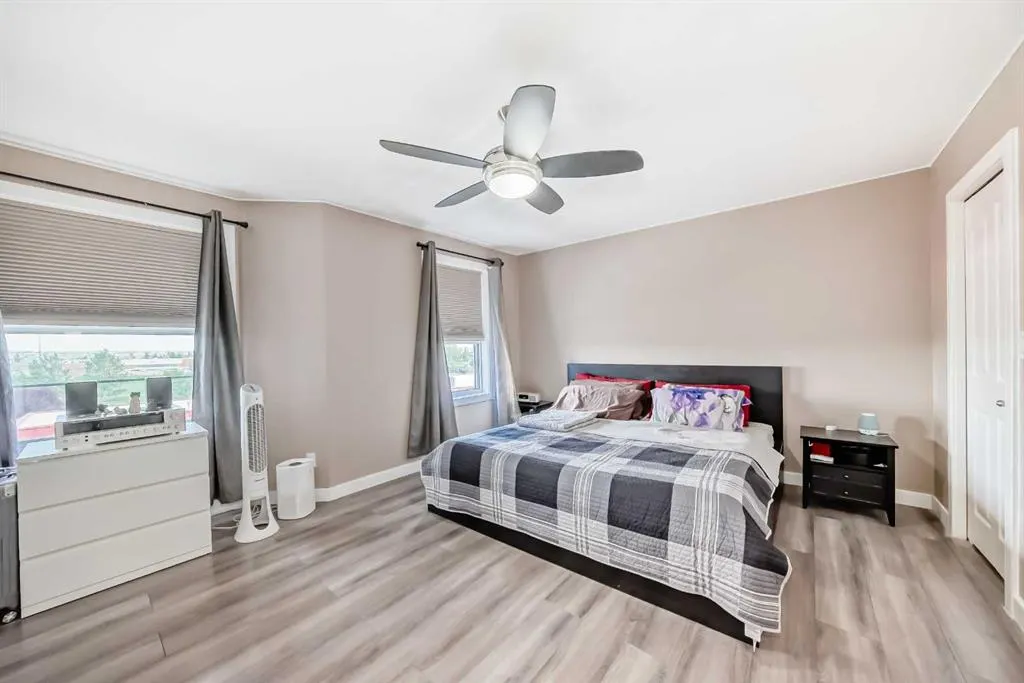 50 Westland Road, #302