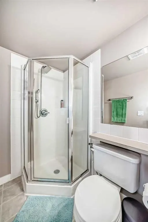 50 Westland Road, #302