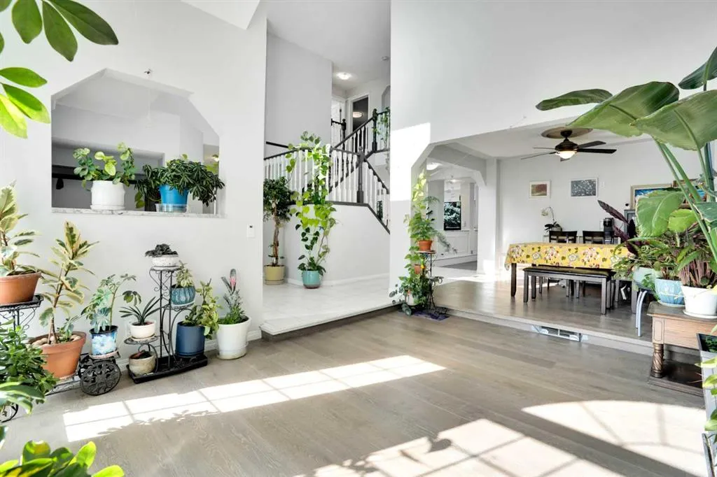 134 Diamond Drive SE