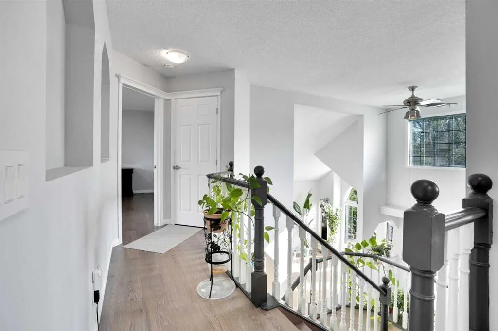 134 Diamond Drive SE