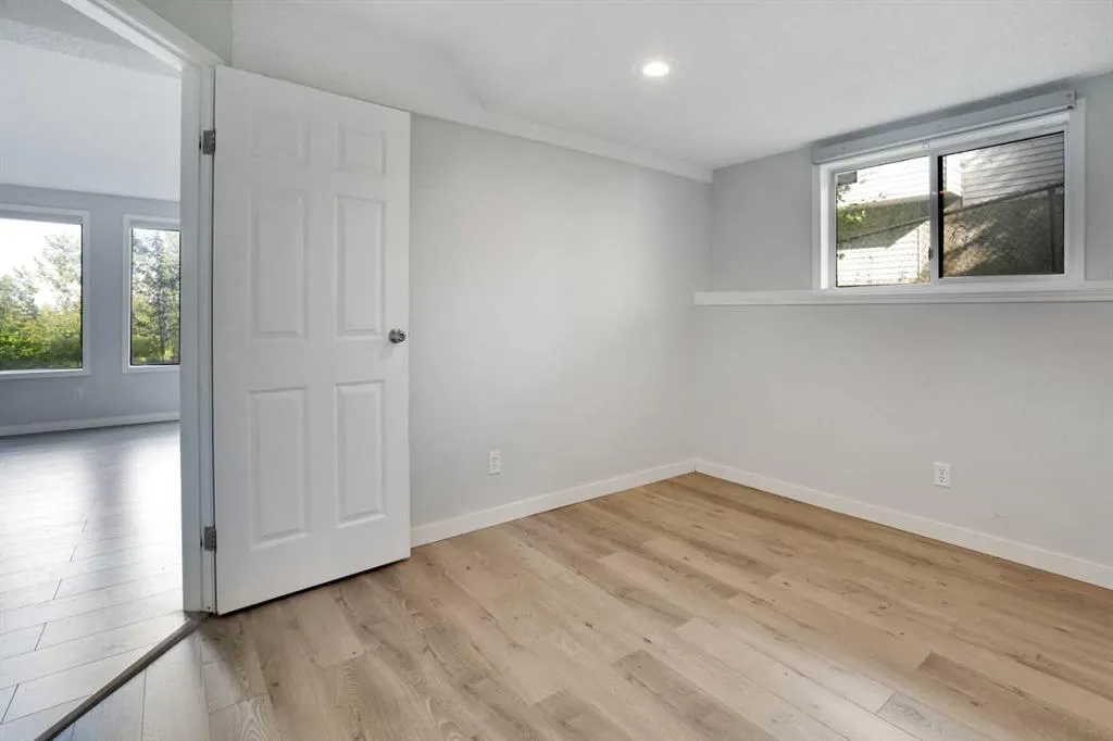 134 Diamond Drive SE