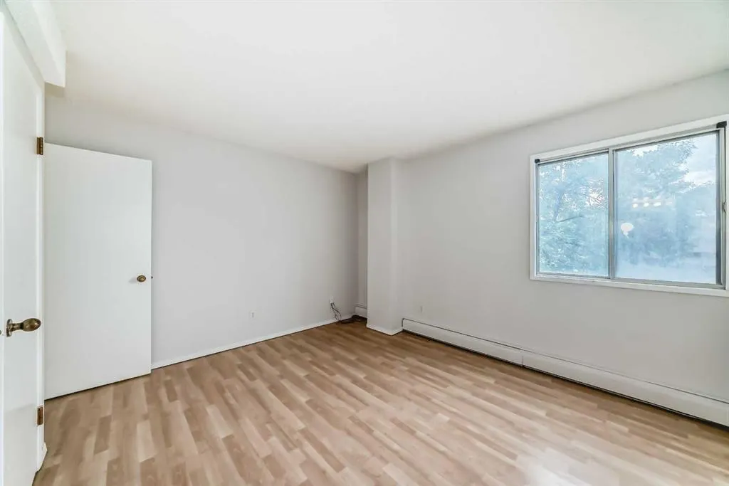 235 15 Avenue SW, #301