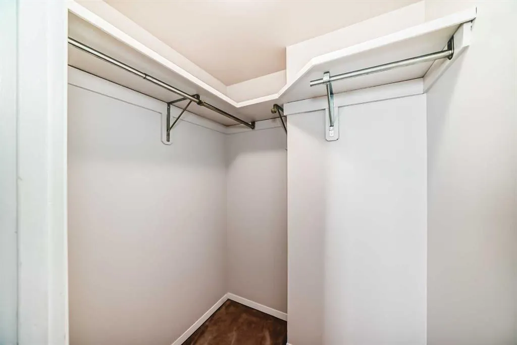 235 15 Avenue SW, #301