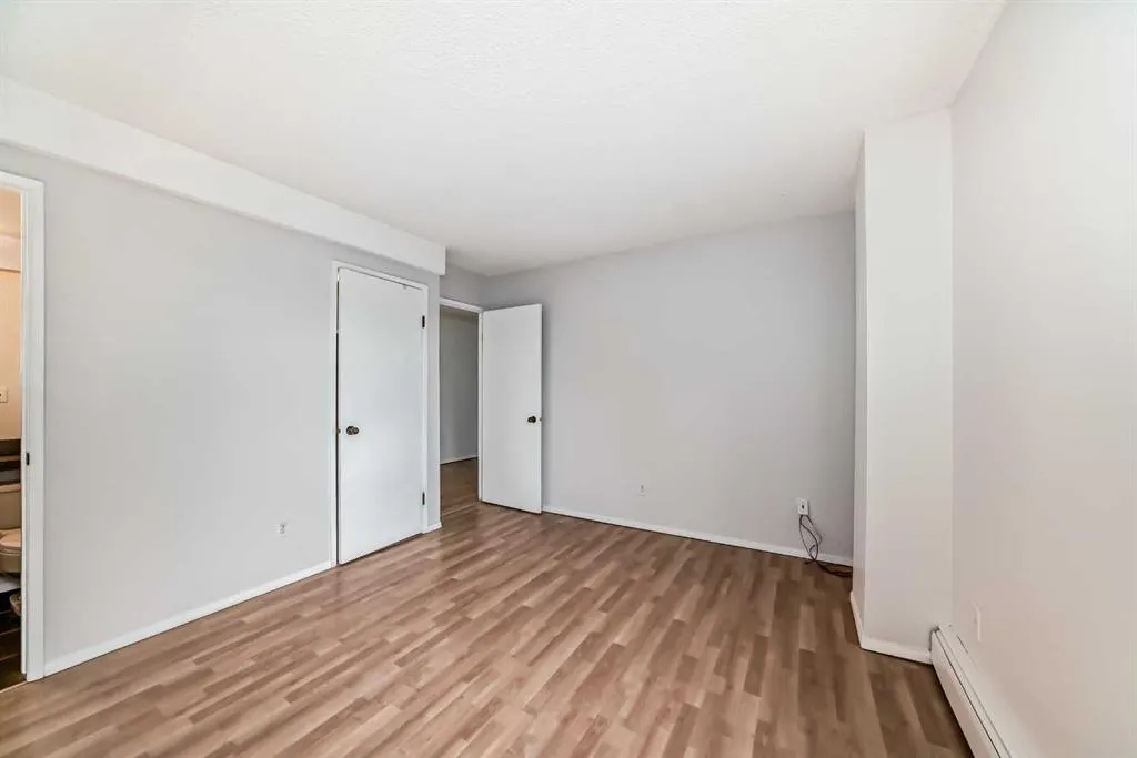 235 15 Avenue SW, #301