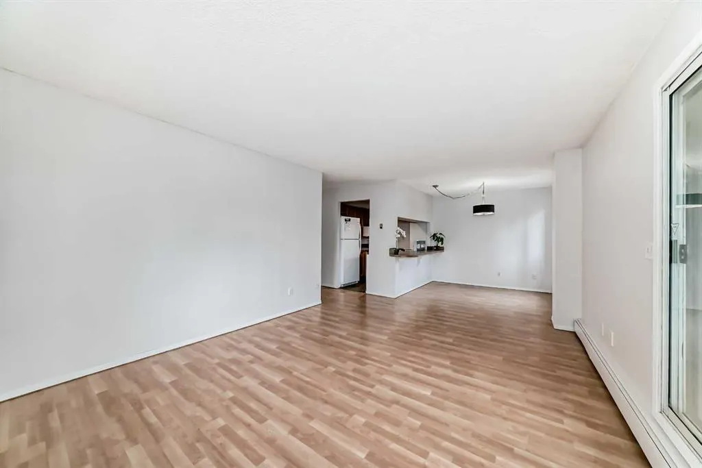 235 15 Avenue SW, #301
