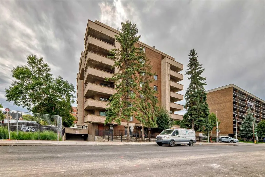 235 15 Avenue SW, #301