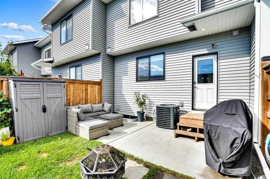 3 D'Arcy Boulevard