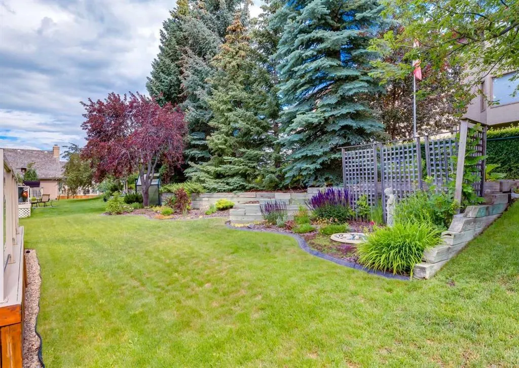 206 Hawkside Mews NW