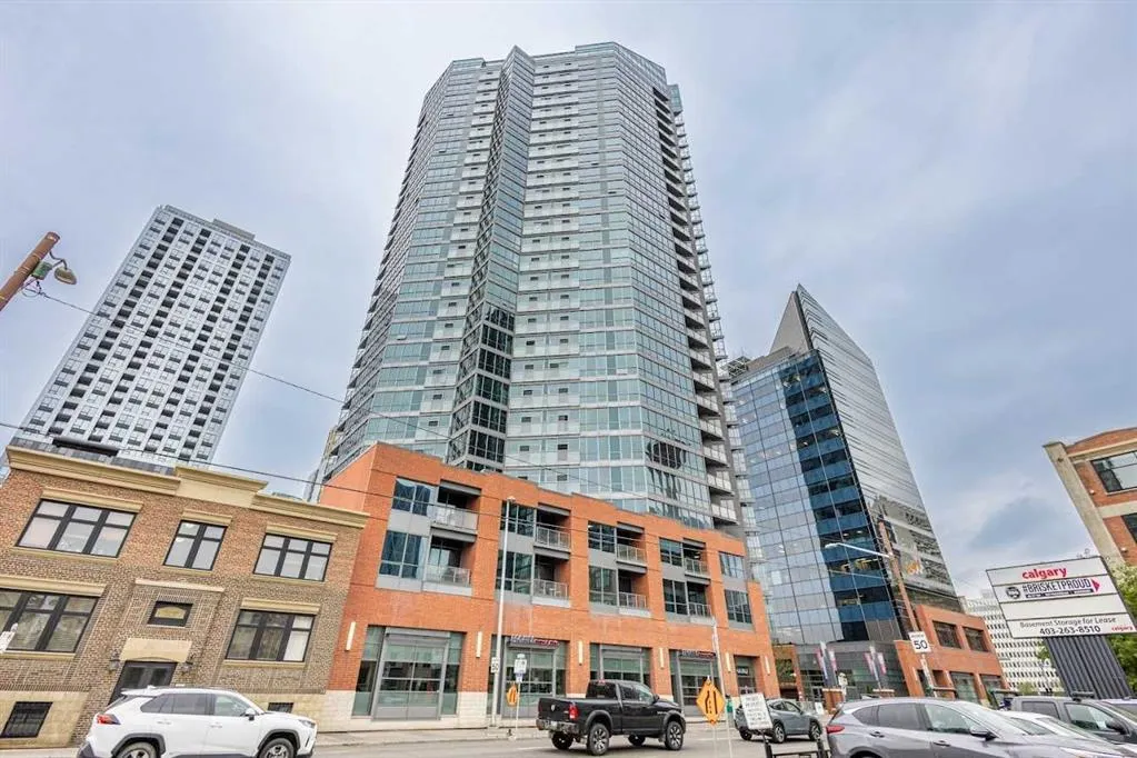 225 11 Avenue SE, #703