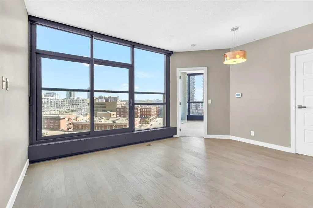 225 11 Avenue SE, #703