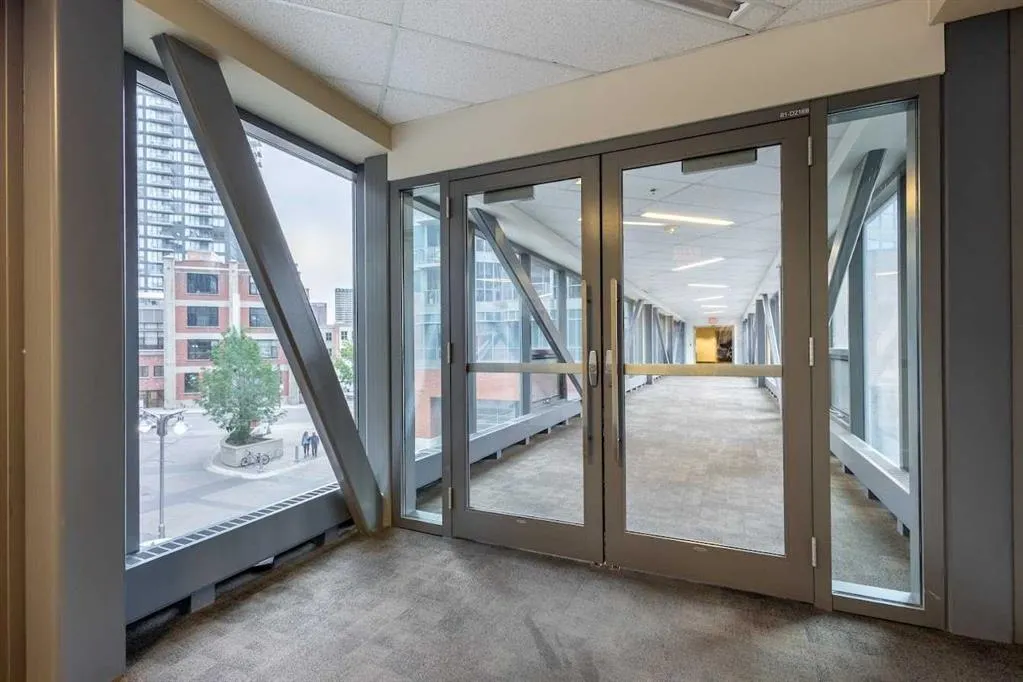 225 11 Avenue SE, #703
