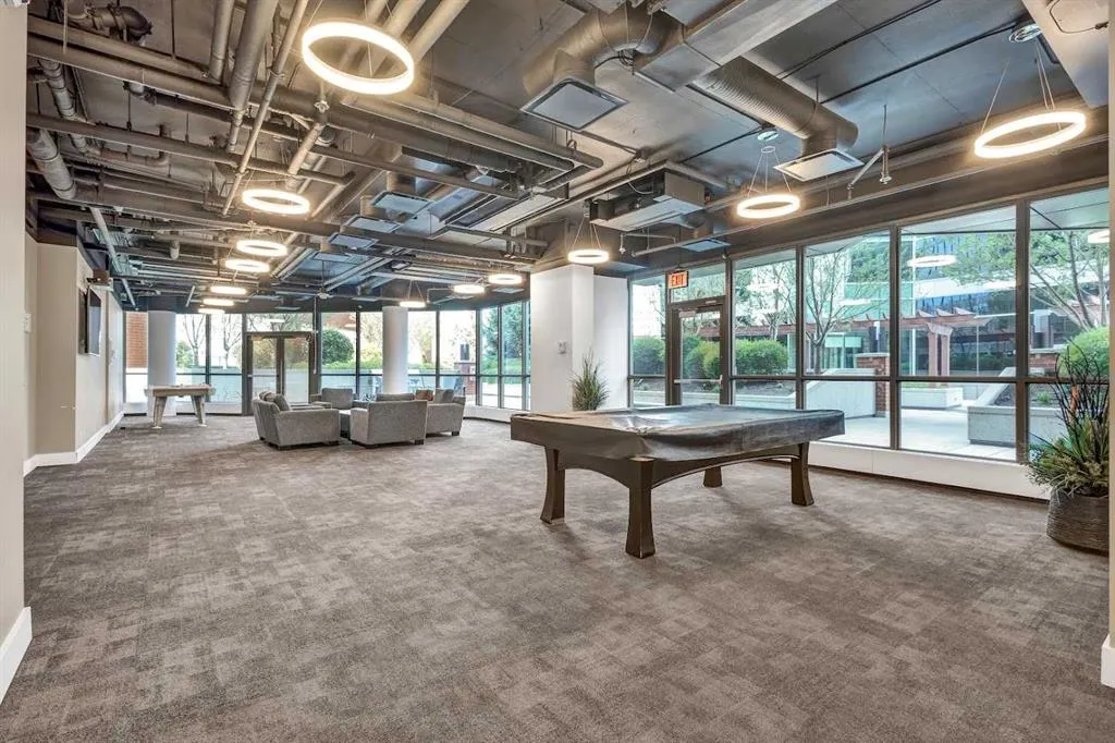 225 11 Avenue SE, #703