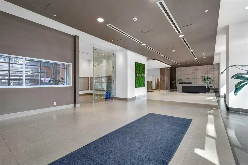 225 11 Avenue SE, #703